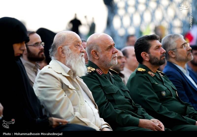 عکس/ نخستین سالگرد شهادت شهیدان سید حسن نصرالله و سید هاشم صفیالدین