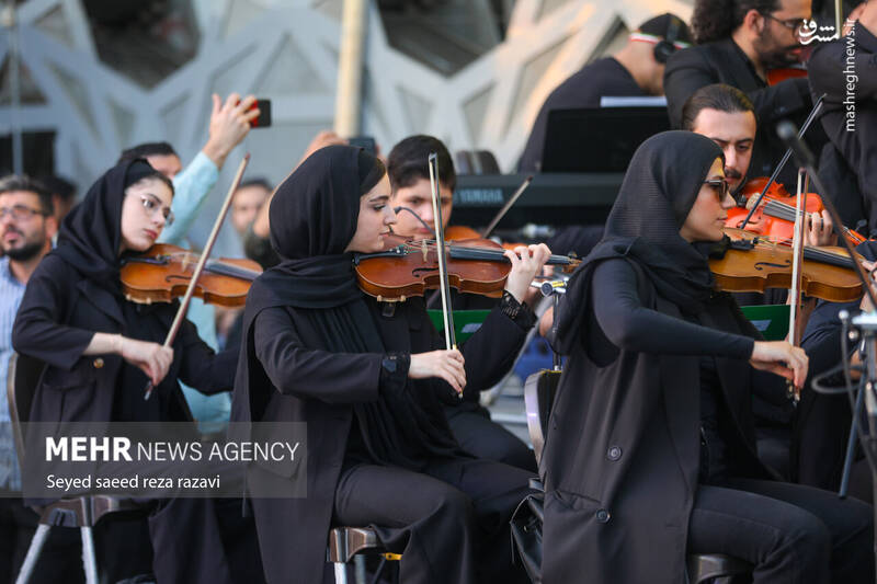 عکس/ نخستین سالگرد شهادت شهیدان سید حسن نصرالله و سید هاشم صفی‌الدین