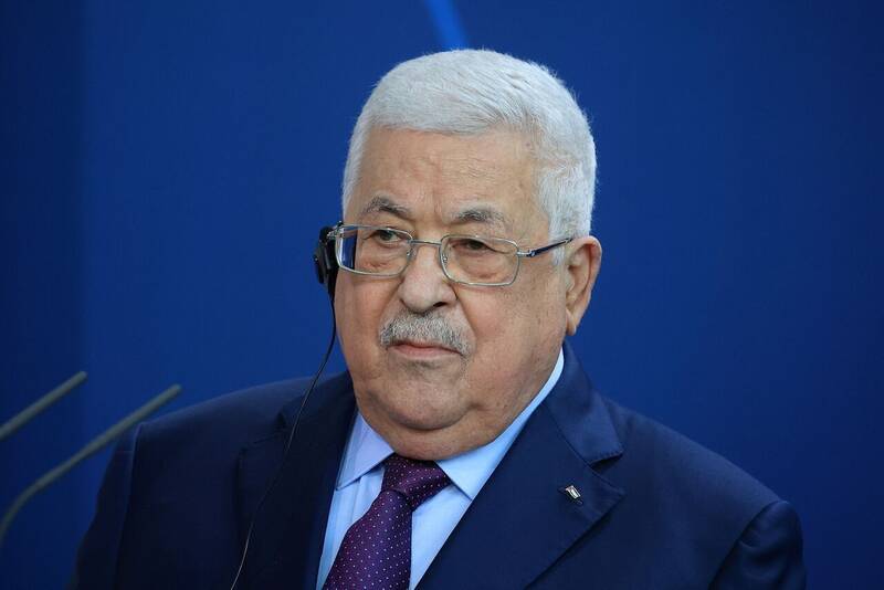 محمود عباس زمان انتخابات را مشخص کرد