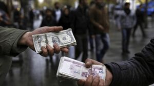 دلار در بازار آزاد کاهشی شد