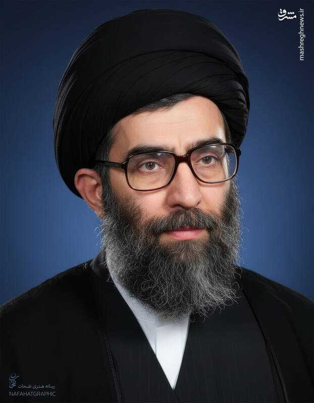 تصاویر بازسازی شده از جوانی رهبر انقلاب