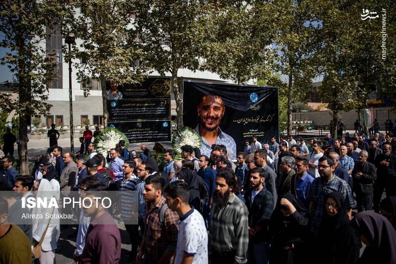 عکس / مراسم تشییع پیکر دانشجوی فقید دانشگاه تهران 26
