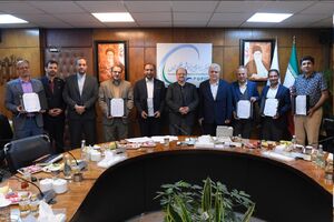 انعقاد 2 قرارداد با دانشگاههای تهران و صنعتی شریف / رونمایی از 7 پروژه فناورانهای که از سوی صندوق سرمایهگذاری خطرپذیر خلیجفارس تأمین مالی میشوند / سرمایهگذاری هلدینگ خلیجفارس در آزمایشگاه هوش مصنوعی صنعت نفت، گاز و پتروشیمی