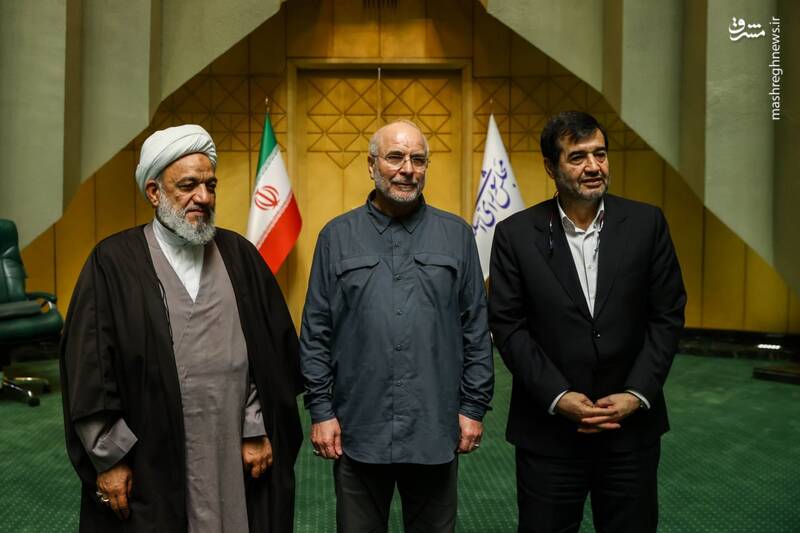 عکس / تجلیل از مدالآوران کشتی در مجلس 21