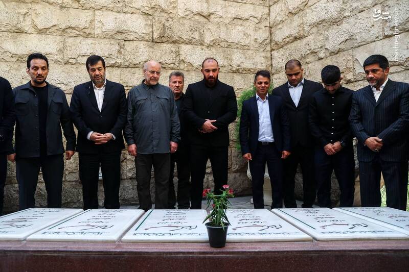 عکس / تجلیل از مدالآوران کشتی در مجلس 3