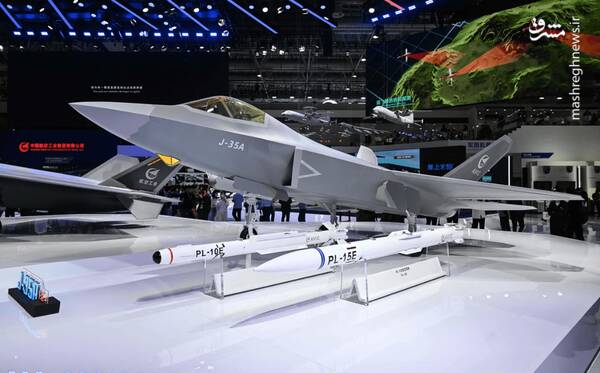 چین برای نخستینبار جنگندههای J-۳۵ را به نمایش عمومی گذاشت+ عکس