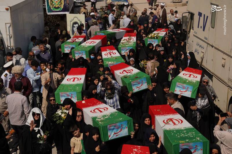 عکس/ ورود پیکر ۴۴ شهید تازه تفحص شده از مرز شلمچه