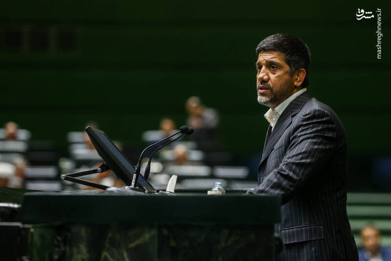 عکس / تجلیل از مدالآوران کشتی در مجلس 20