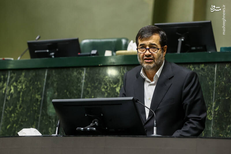 عکس / تجلیل از مدالآوران کشتی در مجلس 17