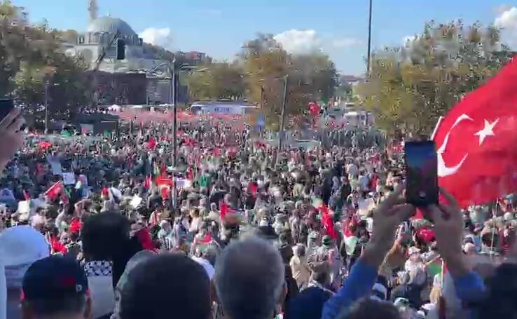  راهپیمایی مردم استانبول در حمایت از غزه