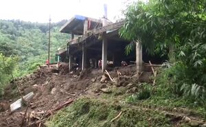 کشته شدن ۱۸ نفر دراثر رانش زمین در هند