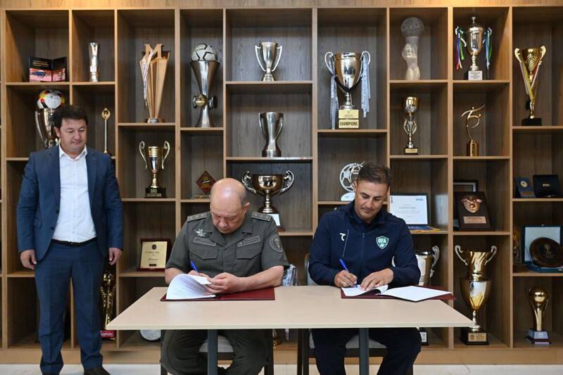 رسمی شد؛ کاناوارو سرمربی ازبکستان در جام جهانی 3