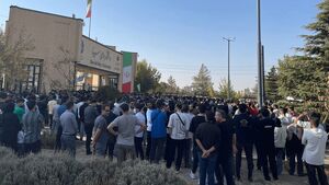 پشت پرده تجمع در مقابل دانشگاه بوعلی چه بود؟ / فعال شدن شبکه همکاری تروریسم رسانه‌ای و اوباش اجاره‌ای + اسناد و تصاویر