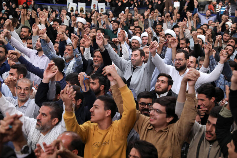 عکس / رویداد ملی "ایران همدل" در حسینیه امام خمینی (ره) 6