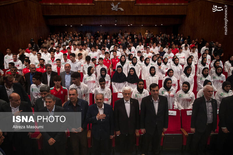 عکس / آیین تجلیل از مدال آوران ورزشی دانش آموزی 4