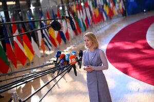 ضربه‌ای که «کالاس» به جایگاه دیپلمات ارشد اروپا زده است