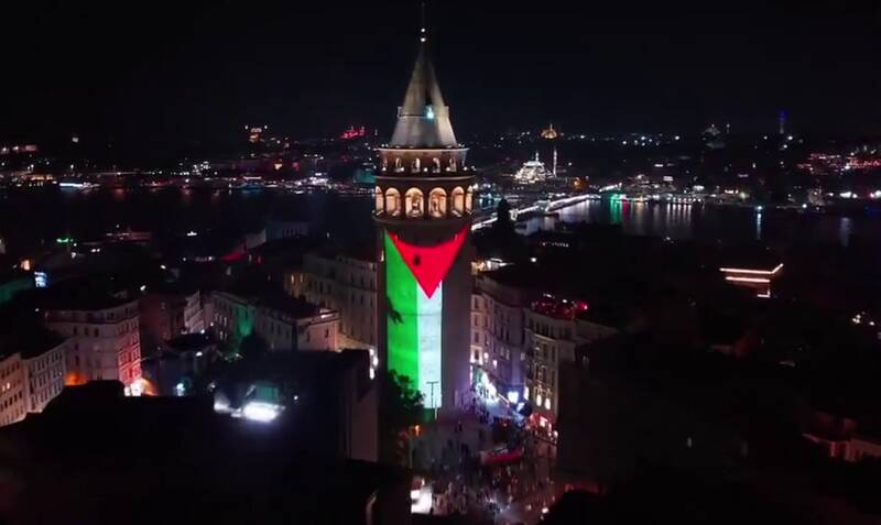 برج گالاتا استانبول به رنگ پرچم فلسطین درآمد