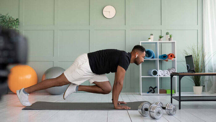 ورزش از خانه؛ آیا اپلیکیشنها میتوانند جای مربی را بگیرند؟