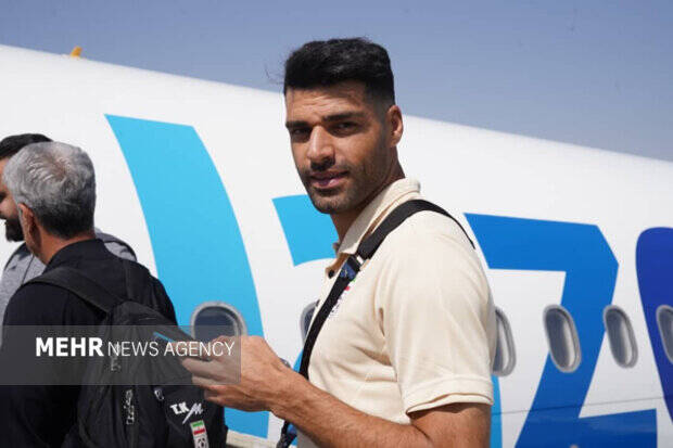 تیم ملی فوتبال ایران راهی روسیه شد + عکس 3