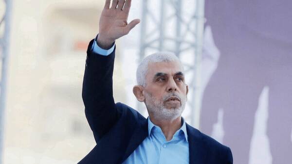 حماس خواهان دریافت پیکر شهیدان محمد و یحیی السنوار شد