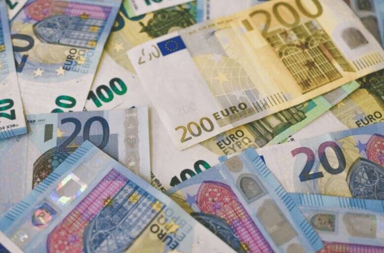 دلار،آمريكا،ارزش،ديجيتال،اسكناس،آوريل،پول،نقد،مركزي