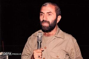 شلیک استثنایی سردار شهید همدانی در جبهه غرب کشور