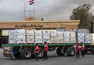 حرکت 400 کامیون حامل کمک‌های انسانی به سمت غزه