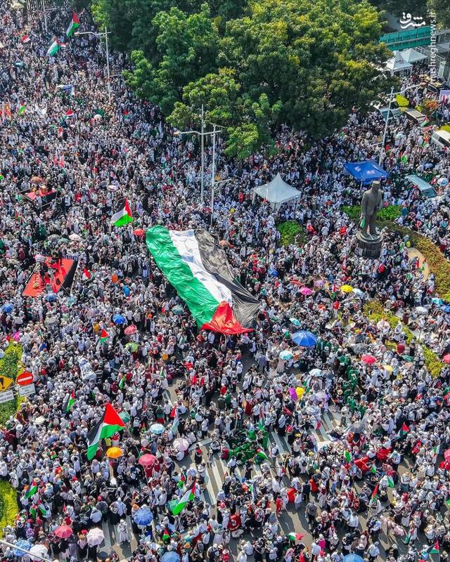 عکس/ تظاهرات گسترده مردم اندونزی در حمایت از فلسطین