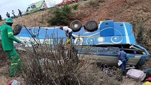 تصادف مرگبار در آفریقای جنوبی؛ دست کم ۴۲ نفر جان باختند تصادف مرگبار در آفریقای جنوبی؛ دست کم ۴۲ نفر جان باختند