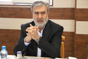 عزیزی: مجلس از تولید قدرت مبتنی بر بازدارندگی حمایت می‌کند