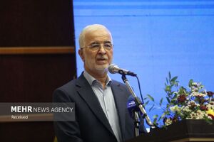 هشدار مؤمنی درباره تبعات کاهش جمعیت