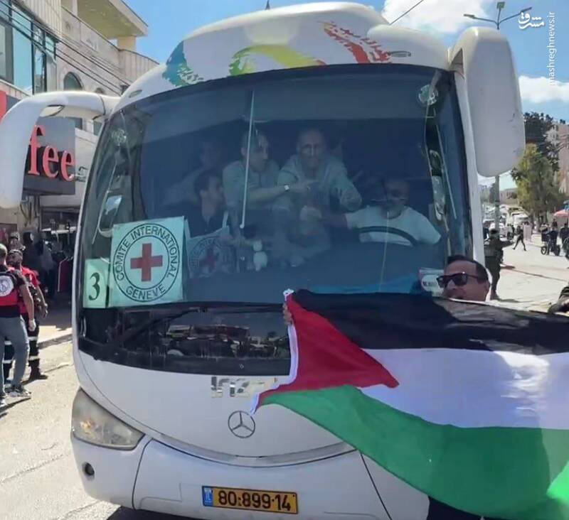 جزئیات عملیات آزادی اسرا در تلآویو و غزه/ بیانیه مهم گردانهای قسام در باره توافق تبادل اسرا/ اتمام فرایند آزادی اسرا؛ استقبال باشکوه در خان یونس +عکس و فیلم