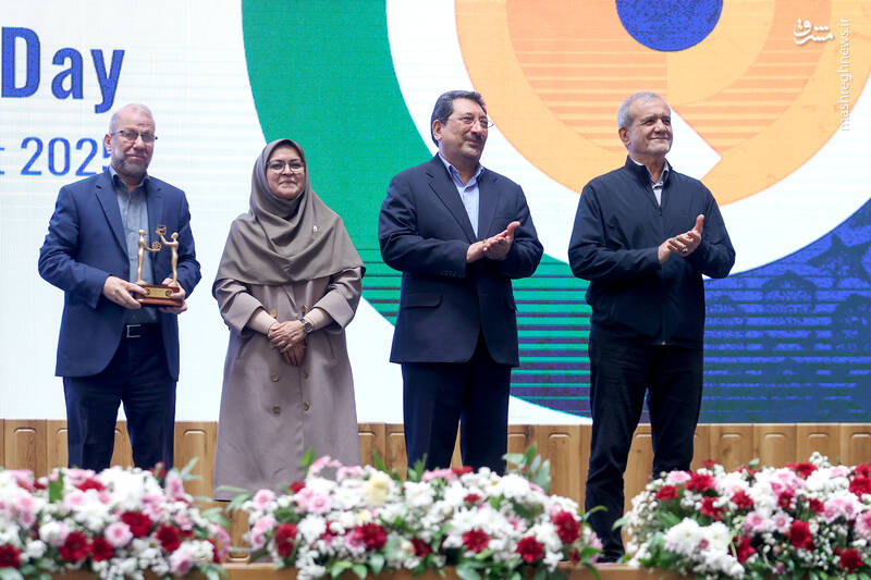 عکس / بزرگداشت روز جهانی استاندارد با حضور رئیس جمهور 12