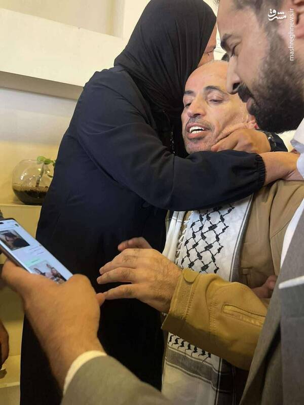 عکس/ استقبال فلسطینیها از اسرای آزاد شده در خانیونس