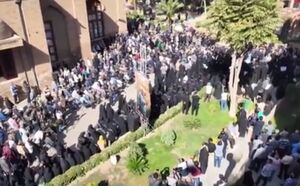 تصاویر هوایی از تشییع محمد کاسبی