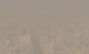 فیلم/ آلودگی هوای عجیب در مشهد