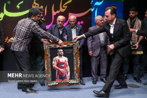 عکس / مراسم تجلیل از قهرمانان تیم ملی کشتی جمهوری اسلامی ایران