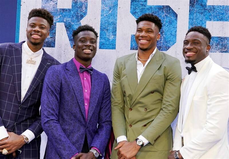 تيم،ميلواكي،NBA،ليگ،فصل،بازي،يانيس