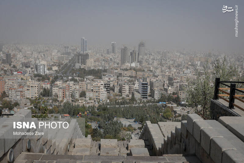 عکس / مشهد در محاصره گرد و غبار