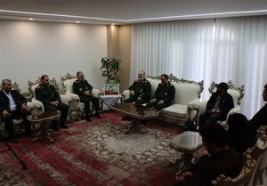 دیدار سردار فدوی با خانواده شهید ‌سلطانی+ عکس