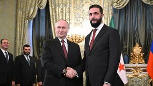 الجولانی: برای احیای روابط با روسیه تلاش میکنیم الجولانی: برای احیای روابط با روسیه تلاش میکنیم