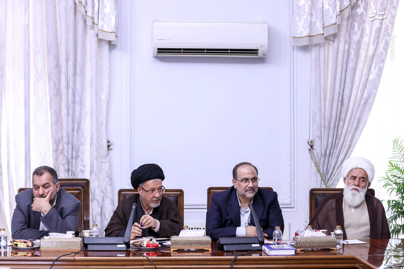 عکس / جلسه شورای عالی انقلاب فرهنگی 5