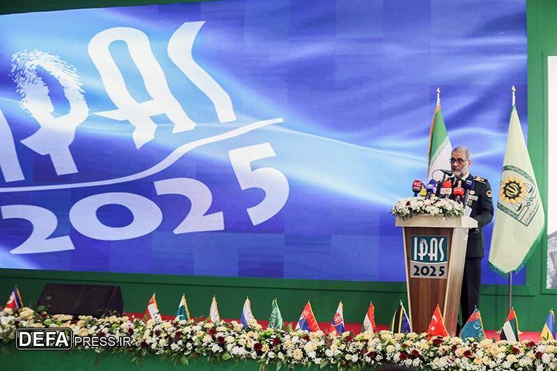 از رونمایی روبویار تا صدور گواهینامه موتور سیکلت