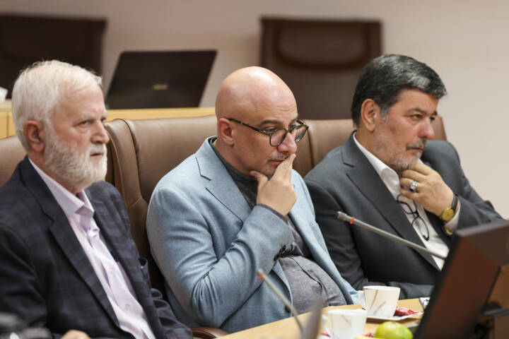 وزیر کشور: انتخابات شوراها در همه شهرها به صورت الکترونیکی برگزار می‌شود 5