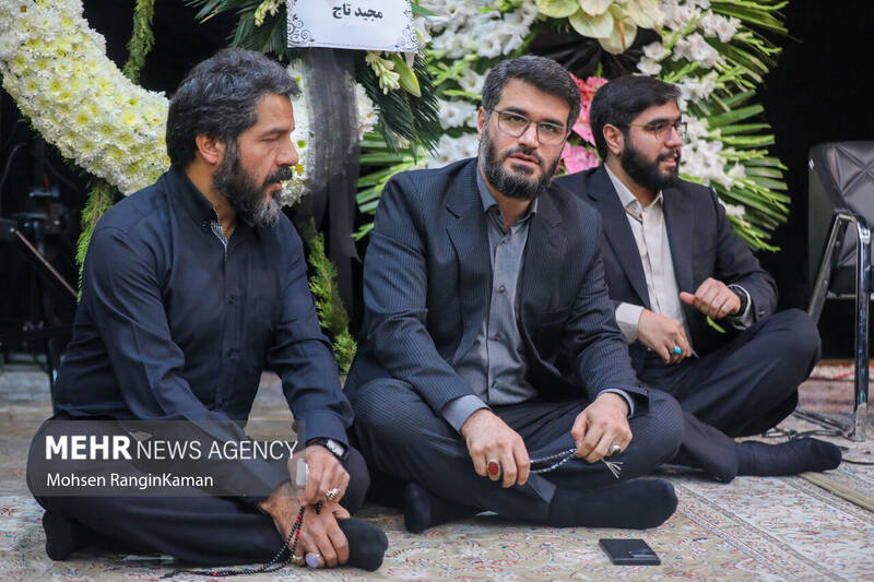 عکس / مراسم ترحیم والده مداح اهل بیت (ع) سید مجید بنی فاطمه 5