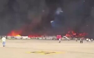 آتش‌سوزی گسترده در فرودگاه بین‌المللی داکا در بنگلادش