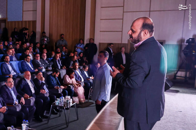 عکس / نخستین کنفرانس بین‌المللی کارآفرینی اجتماعی با حضور قالیباف 15