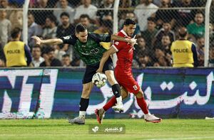فنونیزاده: پرسپولیس مقابل خیبر هیچ چیزی برای ارائه نداشت