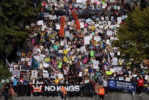 تظاهرات ضد ترامپ نظام سیاسی آمریکا را به چالش کشید