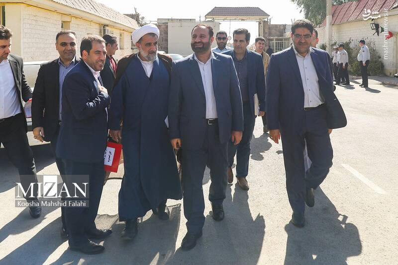 عکس / بازدید دادستان تهران از ندامتگاه زنان 25